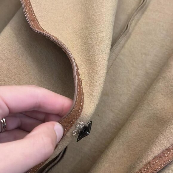 Lafayette 148 New York camel cocoon style wool coat (as is missing button) - Picture 8 of 8